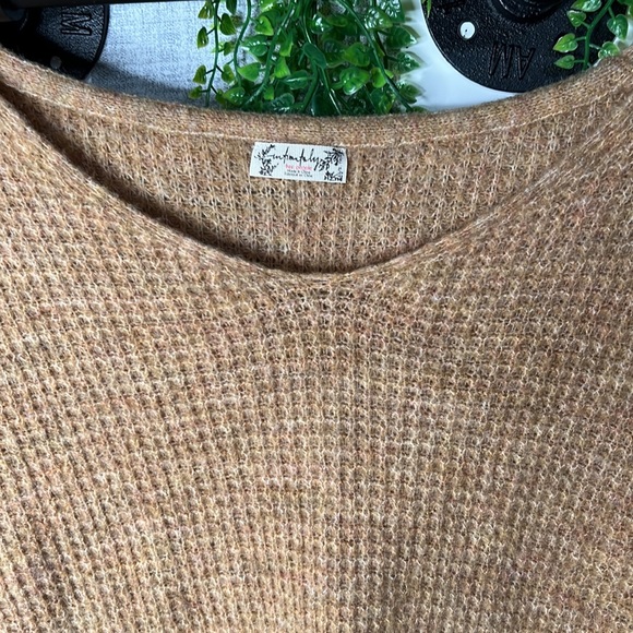 Free People Oversized Sweater - Picture 4 of 6